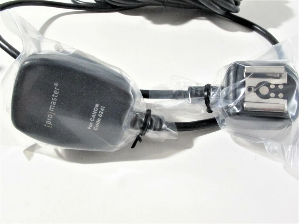 ProMaster Extended Length Off-Camera TTL for Canon 23 feet/7 meters (#6241) - Image 2 of 2