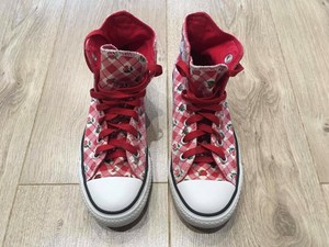 luna lovegood chucks