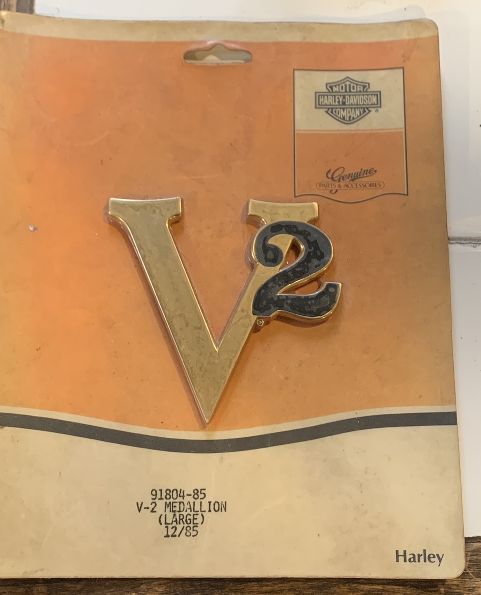 HARLEY DAVIDSON V2 MEDALLION EMBLEM EVO OEM NOS GENUINE FXRT FXLR