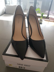 nine west stiletto shoes