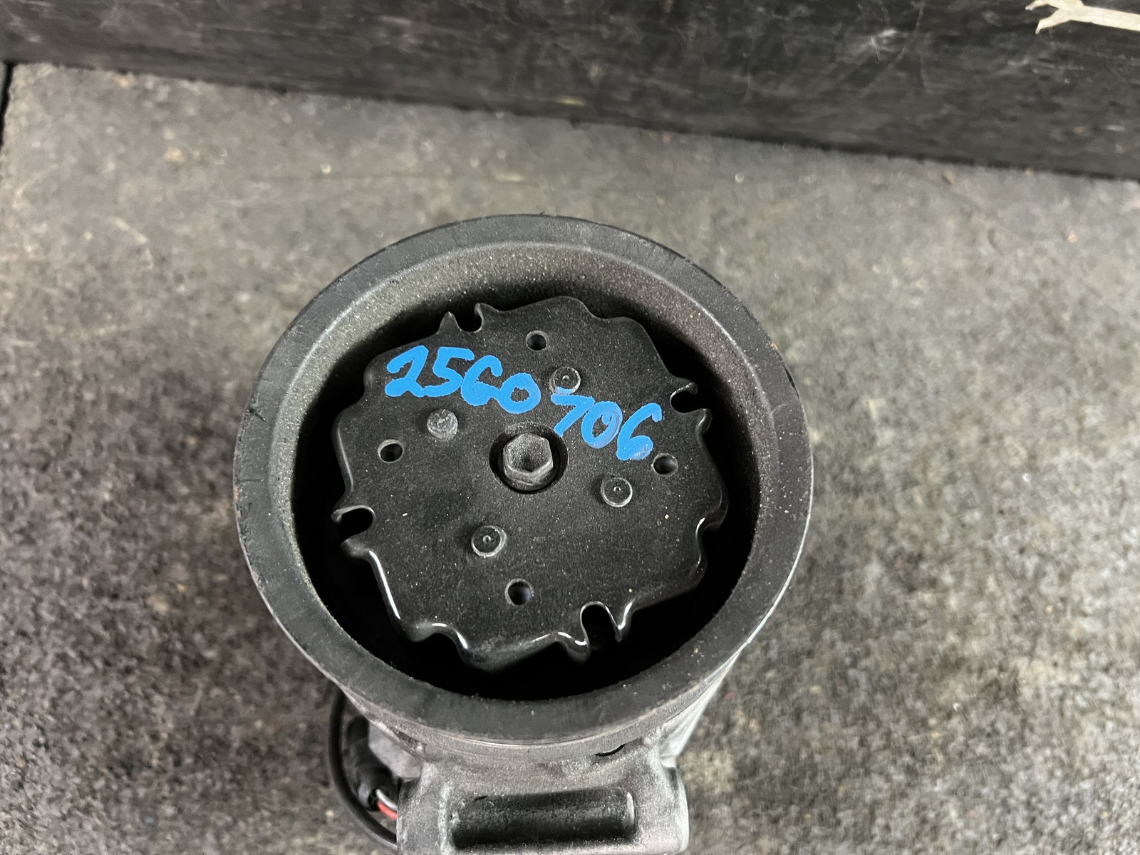03-12 BENTLEY CONTINENTAL 6.0 A/C AIR CONDITIONER COMPRESSOR