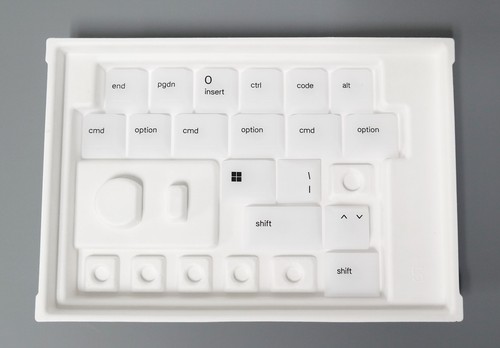 Glorious Polychroma Translucent RGB Keycaps - Picture 7 of 7