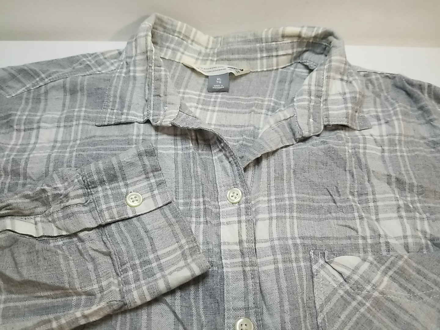 Old Navy Womens XL Boyfriend Shirt Plaid Long Sleeve Button Up Shirt
