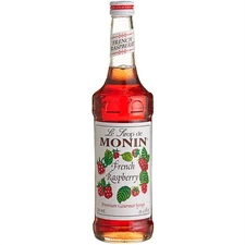 Monin Premium French Raspberry Flavoring / Fruit Syrup 750 mL 544SYPAR150A