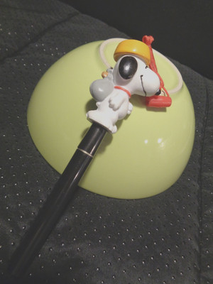 Vintage 1980s Sunkisses Snoopy Hobo PVC Top Pen