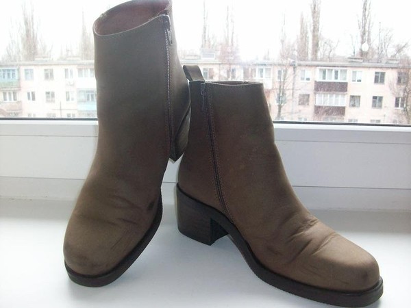 Women Russell & Bromley Boots Brown Nubuck 37