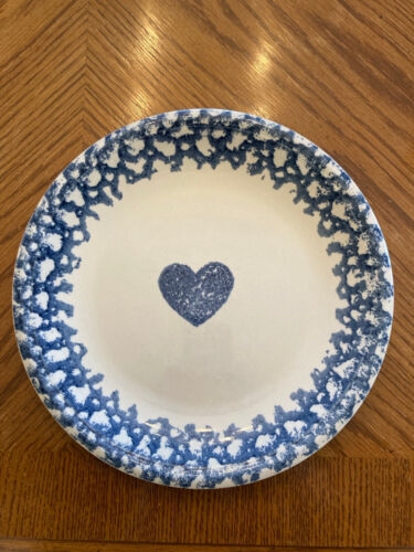 Hearts Folk Craft Tienshan Spongeware Blue and Whtie Dinner Plate 10.5" Diameter