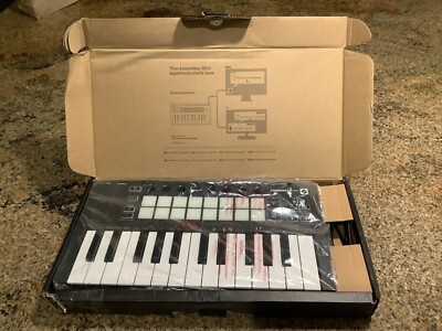 【中古美品】Novation Launchkey Mini MK3 s-l400.jpg