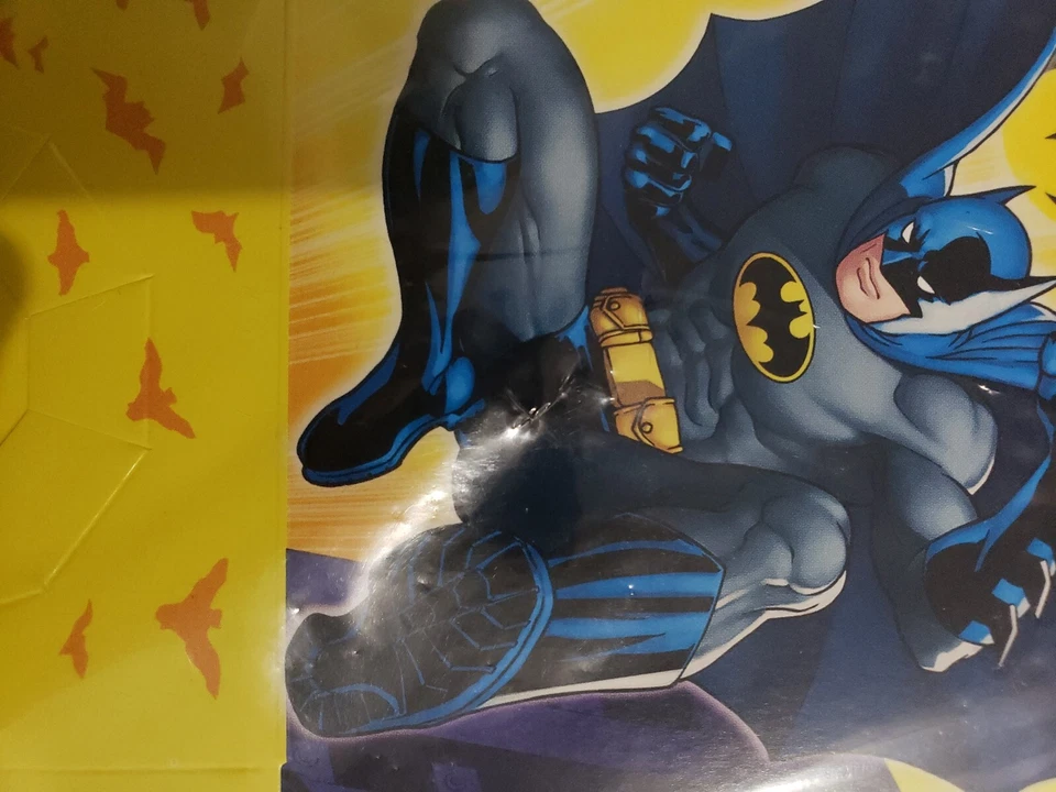 Hallmark Party Express DC Batman Cupcake Holder Set 6 Paquete Sellado 3 Diseños  Foto 3 de 4