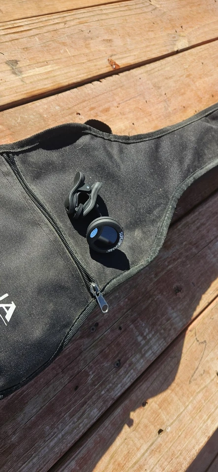 Ukelele Luna con sintonizador Foto 3 de 4