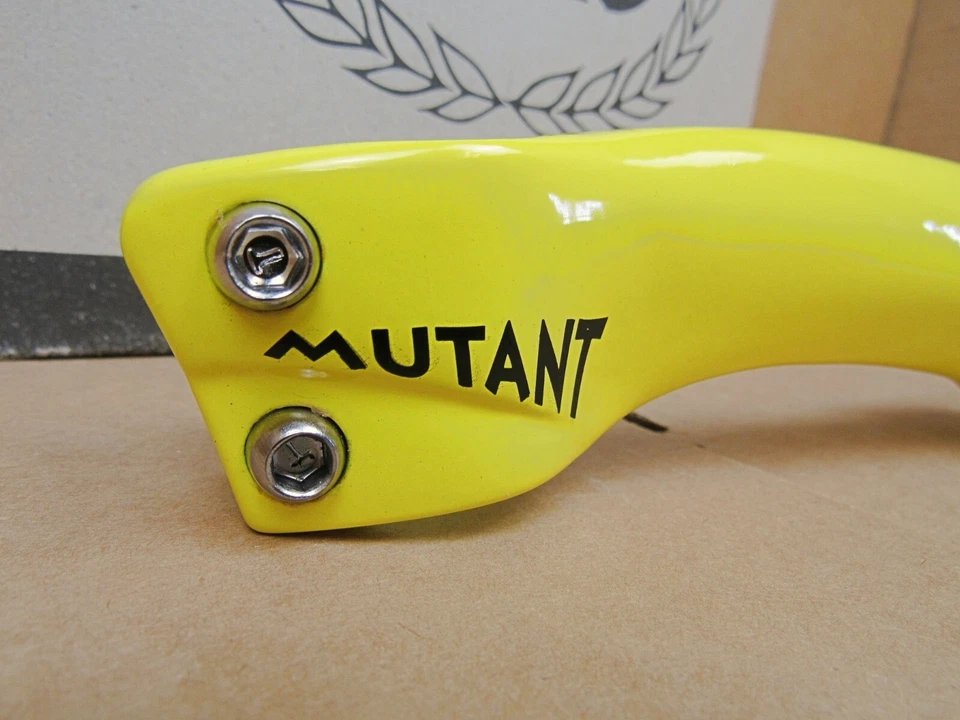 Nuevo-Antiguo-Stock 3T Vástago Mutante Amarillo (25,8 mm / 26,0 mm Abrazadera x 140 mm Longitud) Foto 3 de 4