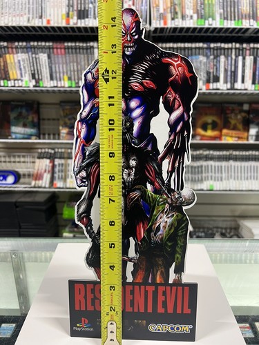 Resident Evil Tyrant PlayStation Promo-Like capcom Display - Picture 7 of 8
