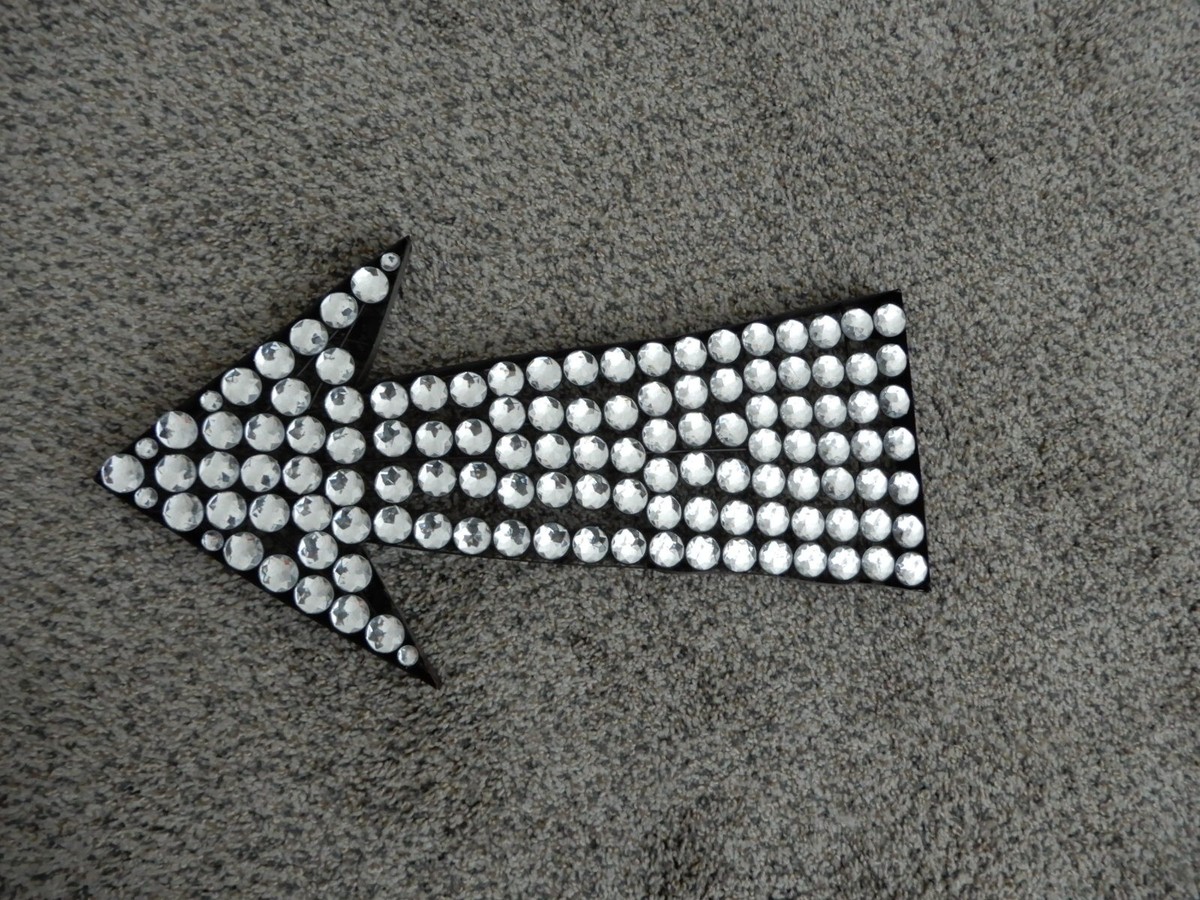 Decorative Metal Wall Hanging Rhinestone Arrow 20