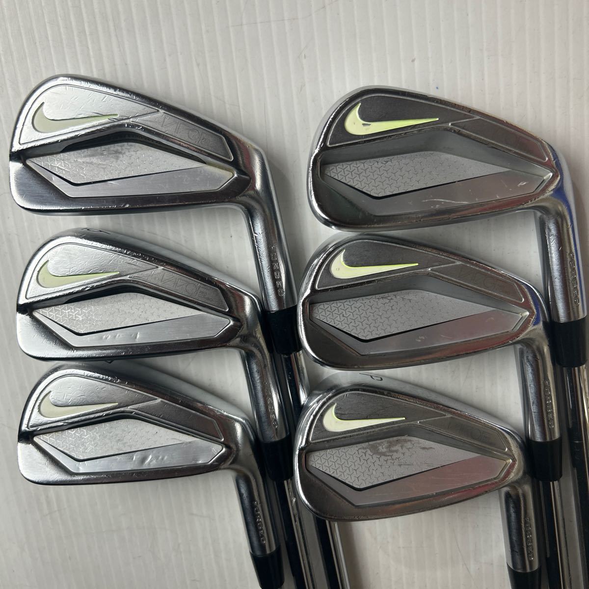 NIKE - NIKEvアイアンセット5-9.P.52.56 Amazon.co.jp: 【中古品】ナイキ アイアンセット ヴィクトリー