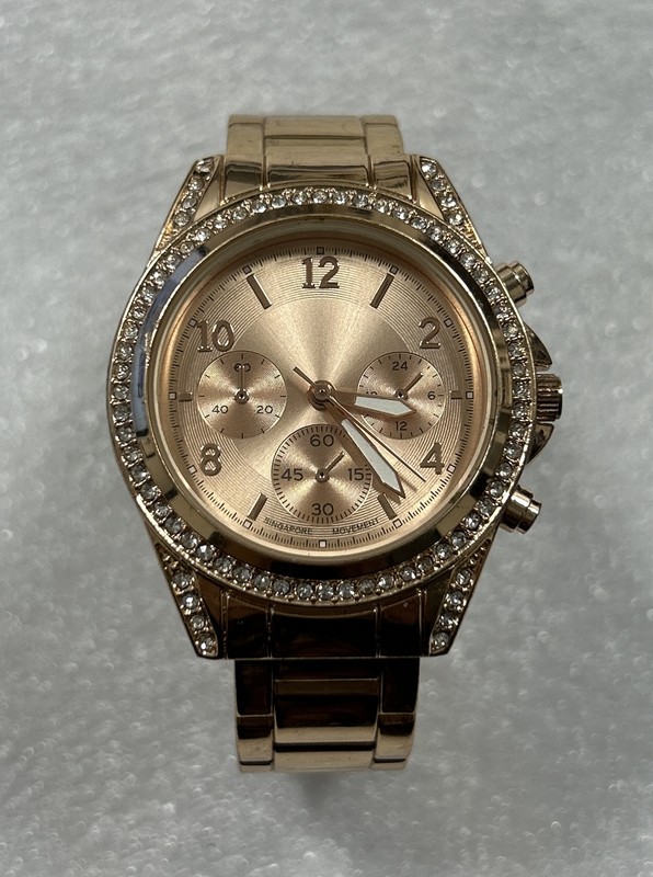 Women's Geneva Rose Gold Tone Dial Rhinestone Bezel Watch Preowned Working