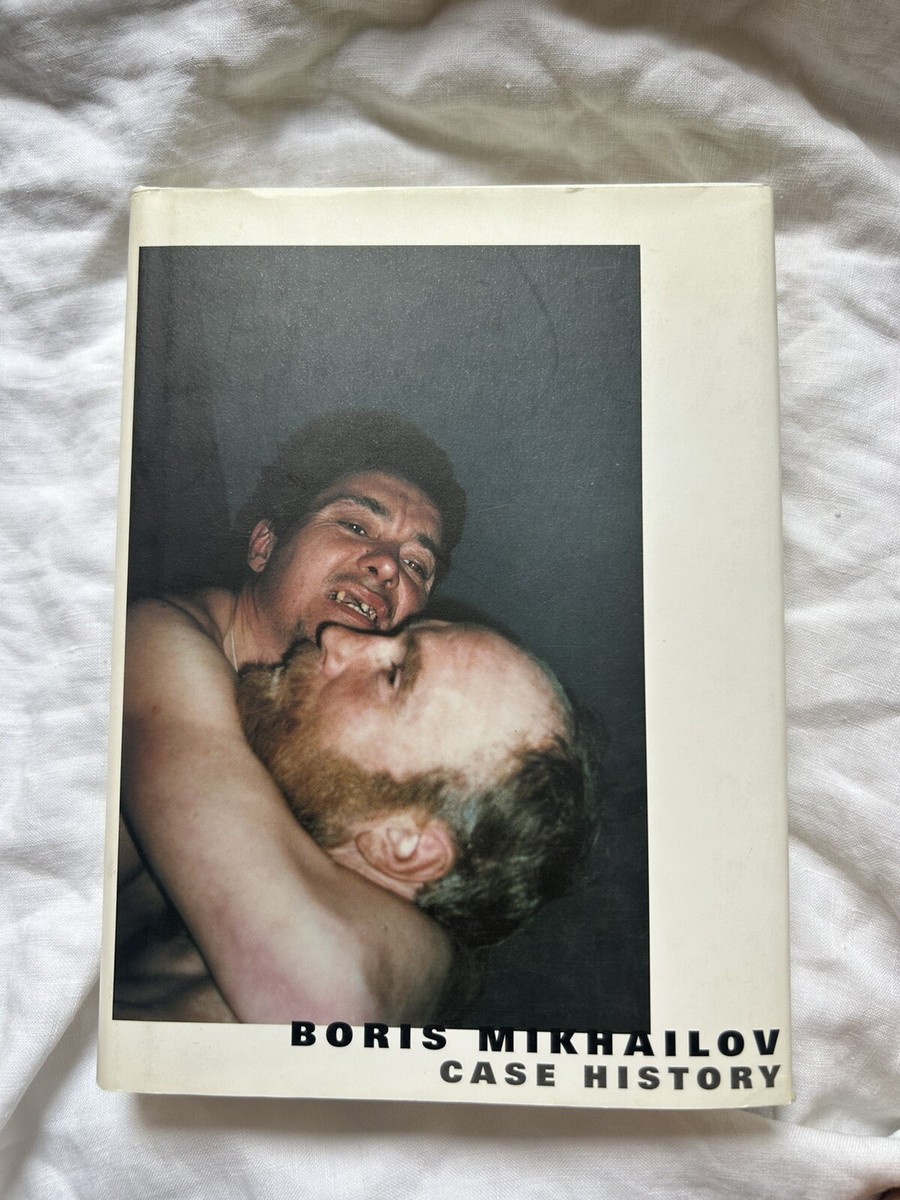 アート・デザイン・音楽 Boris Mikhailov Case History Boris Mikhailov: Case History | MoMA