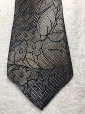 GEOFFREY BEENE MENS TIE BLUE AND GRAY 3.25 X 57