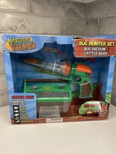 NEW Insect Bug Catcher Vacuum light up Habitat Barn STEM Educational Explore