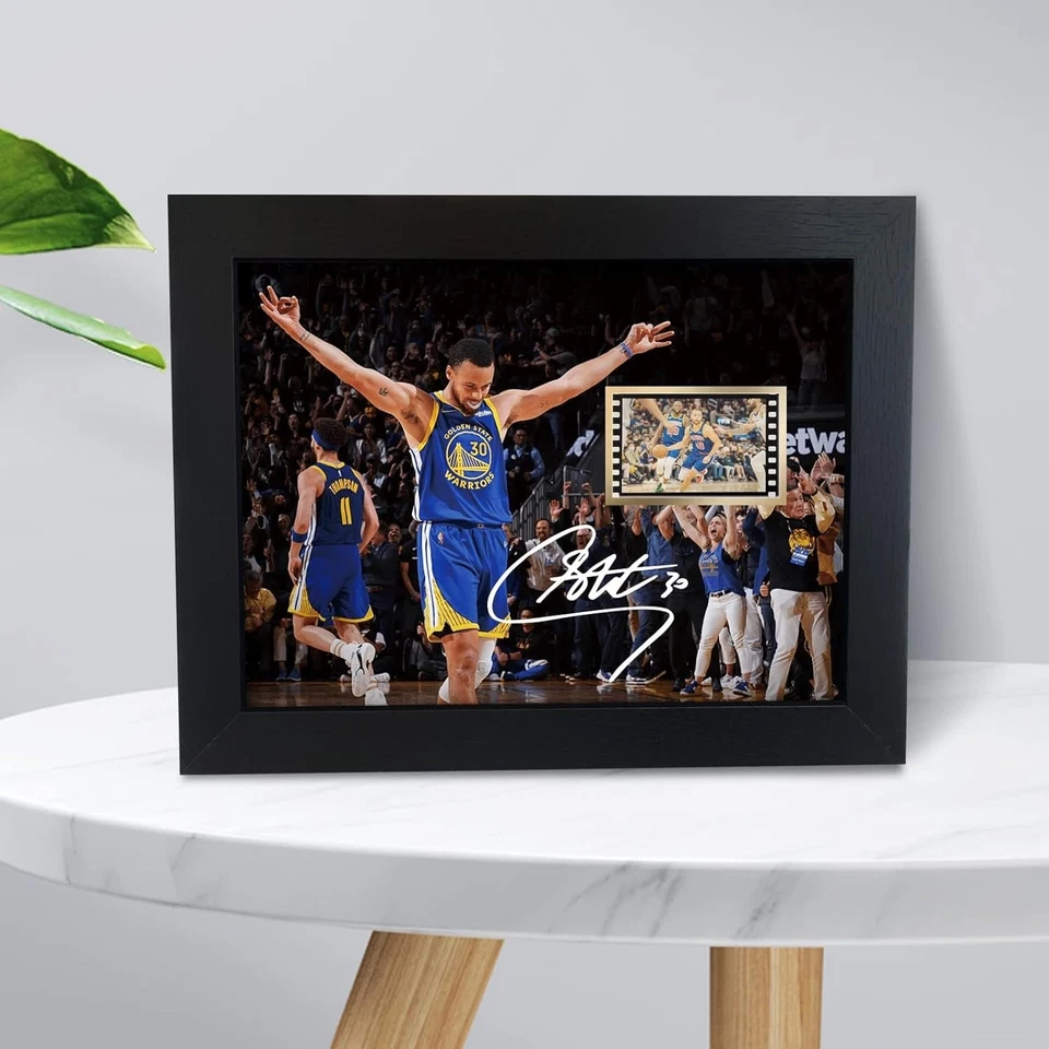 Mini celda de escritorio Stephen Curry con foto y película enmarcada - artículo de coleccionista de 8x6 pulgadas Foto 4 de 4