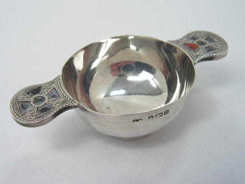 ANTIKES KUNSTHANDWERK MASSIVES STERLINGSILBER QUAICH James Fenton 1903