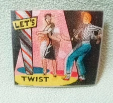 Vari-Vue Vari Vue Vaivue Let's Twist Flicker Flasher Pin 1 1/4" x 1 1/8"