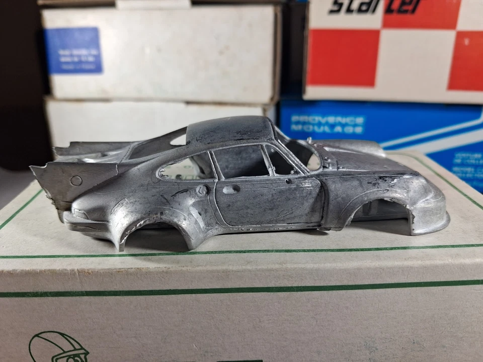 FDS KIT PORSCHE CARRERA RSR TURBO 24H LE MANS 1974 SCALA 1/43 - Immagine 3 di 4