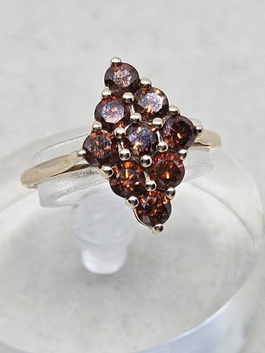 9kt Gold Brown Diamond Ring Size O (2.20g) - Picture 8 of 11