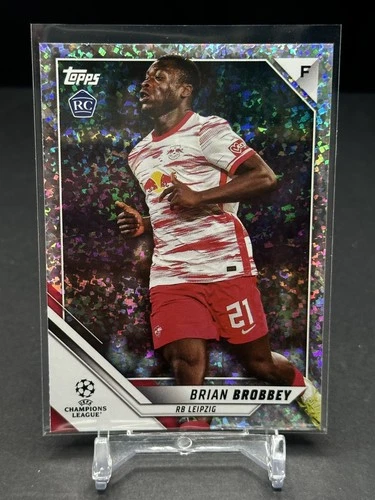 2021-22 Topps Chrome UCL - Brian Brobbey #105 Speckle Refractor (RC)
