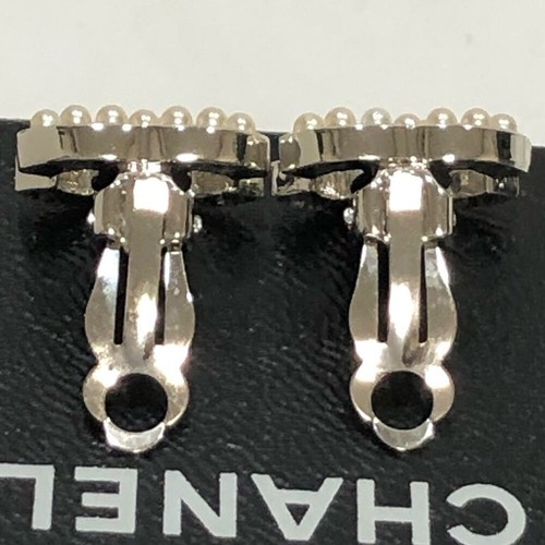 CHANEL CC Logos Pearl Clip-On Earrings Silver Tone 05V Auth w/Box #8850 - Picture 6 of 10