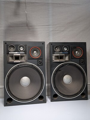 スピーカー・ウーファー Clapping Jam Wood Woodhorn collection アウトドアに最適！ 木製スピーカー[Clappin Jam Wood] - YouTube