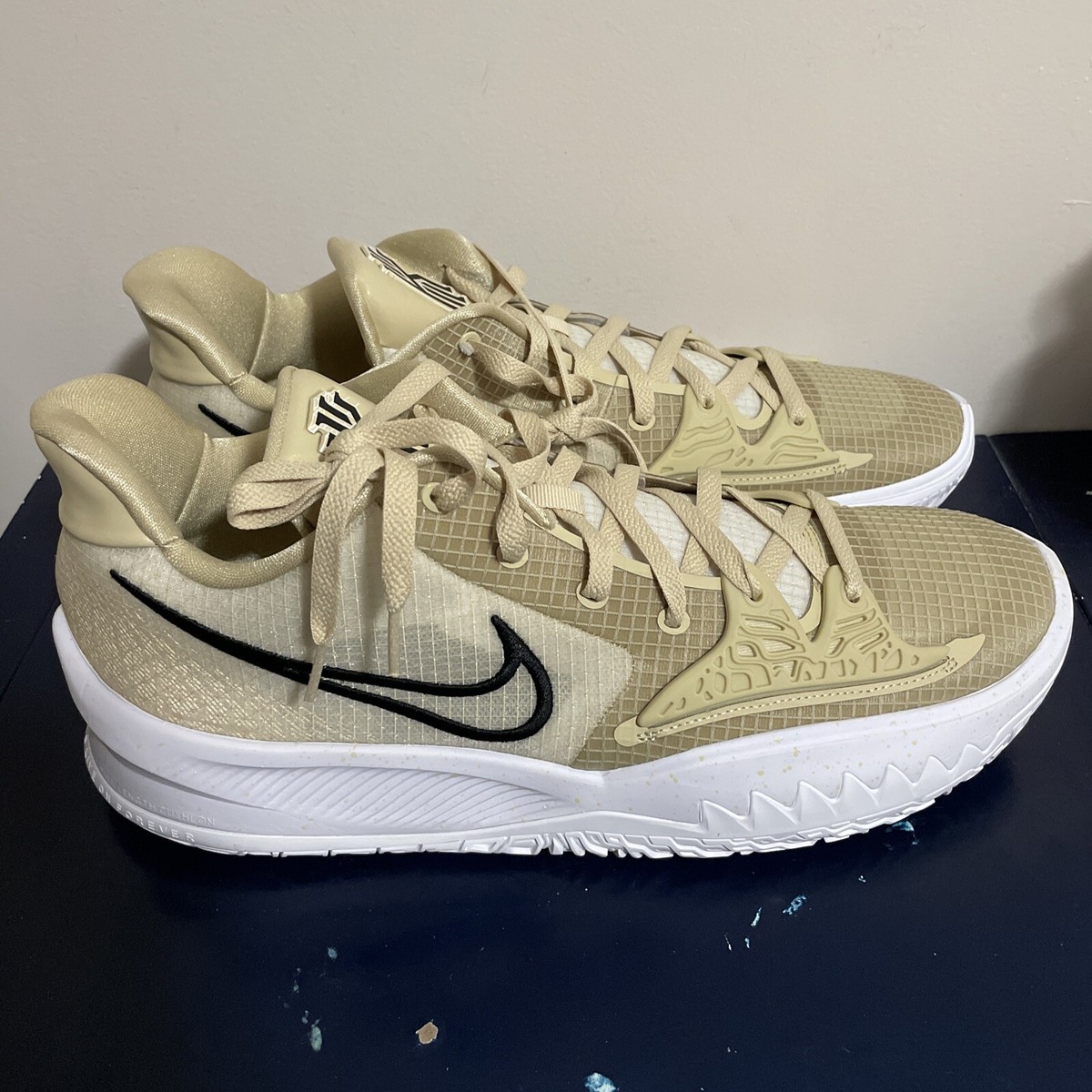 Men Size 15 Nike Kyrie Low TB Gold