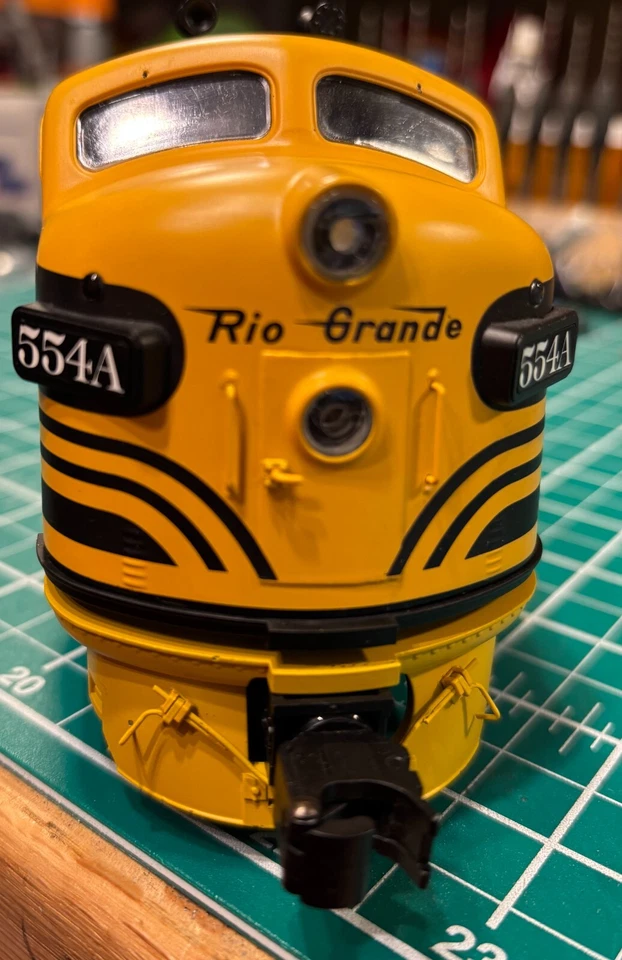 Atlas O EMD F3A Denver & Rio Grande (D&RGW) #554A UnPowered w/ TMCC Sound/Smoke. - Image 2 of 4