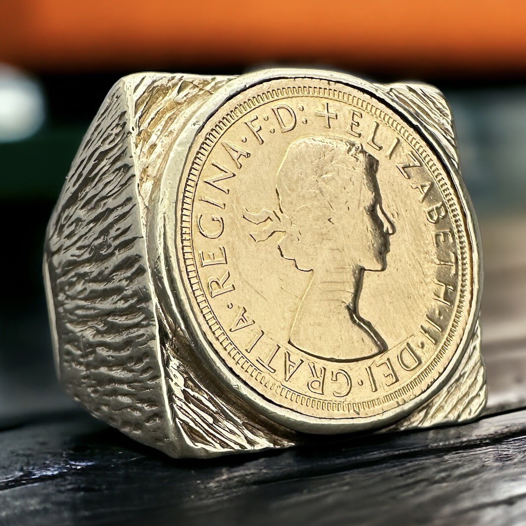 Full Sovereign Coin & Bark Effect Ring Mount 9ct Yellow Gold UK Ring