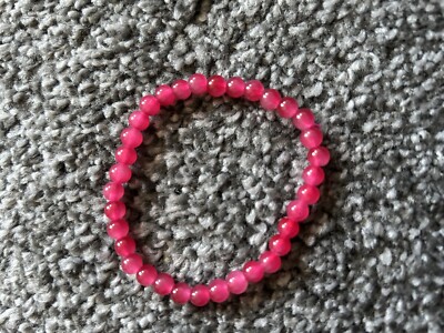 handgefertigte Armbänder 6mm Perlen 36 Perlen passende elastische Schnur