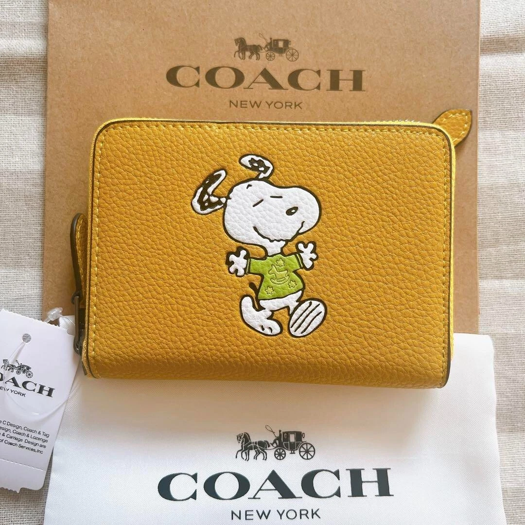 Snoopy coach deals wallet