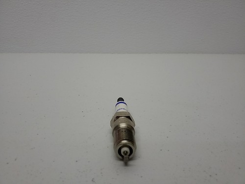 12561466 ACDelco Genuine ACDelco Double Platinum Spark Plug 12561466 , 41-937 - Picture 2 of 4