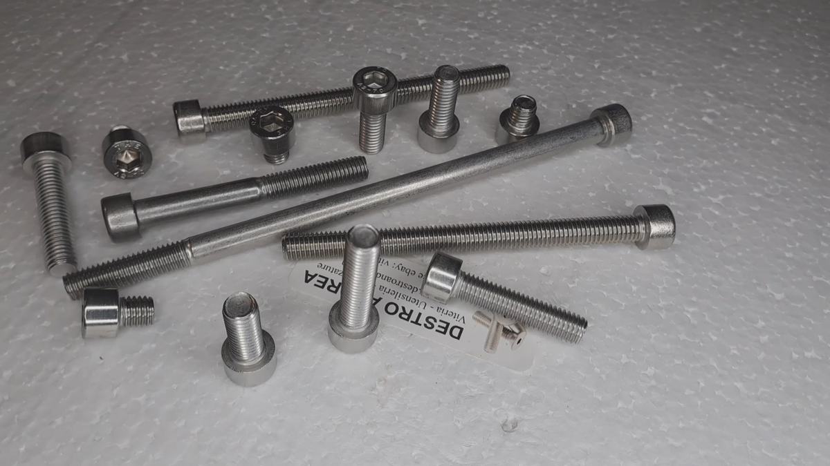 Viti A Testa Cilindrica Con Esagono Incassato M6 Acciaio Inox A2, Varie Lunghezze, Nuts About Bolts
