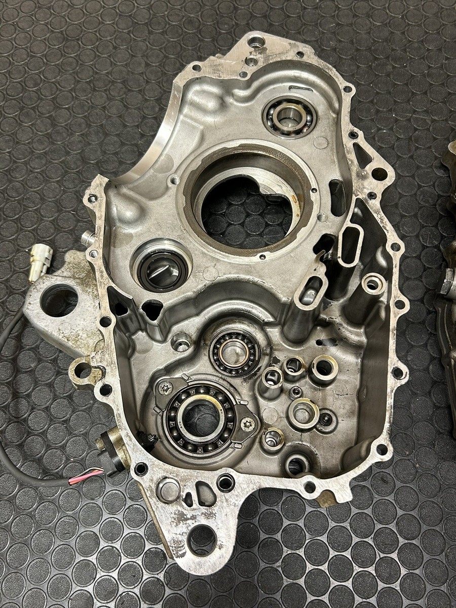 2006-2012 Yamaha Raptor 700 OEM Crankcase Crank Case 700R