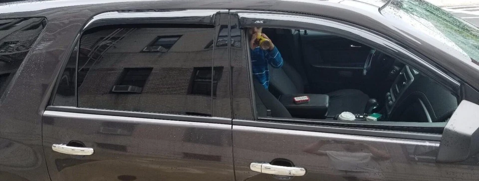 Protectores de lluvia contra humo AVS viseras de ventilación 3M cinta adhesiva para GMC Acadia 2007-2016 y Outlook Foto 3 de 4