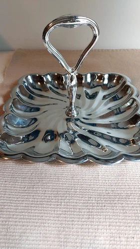 Chrome Plated MCM Shelton-Ware  NYC Candy/ Nuts Server With handle Preowned