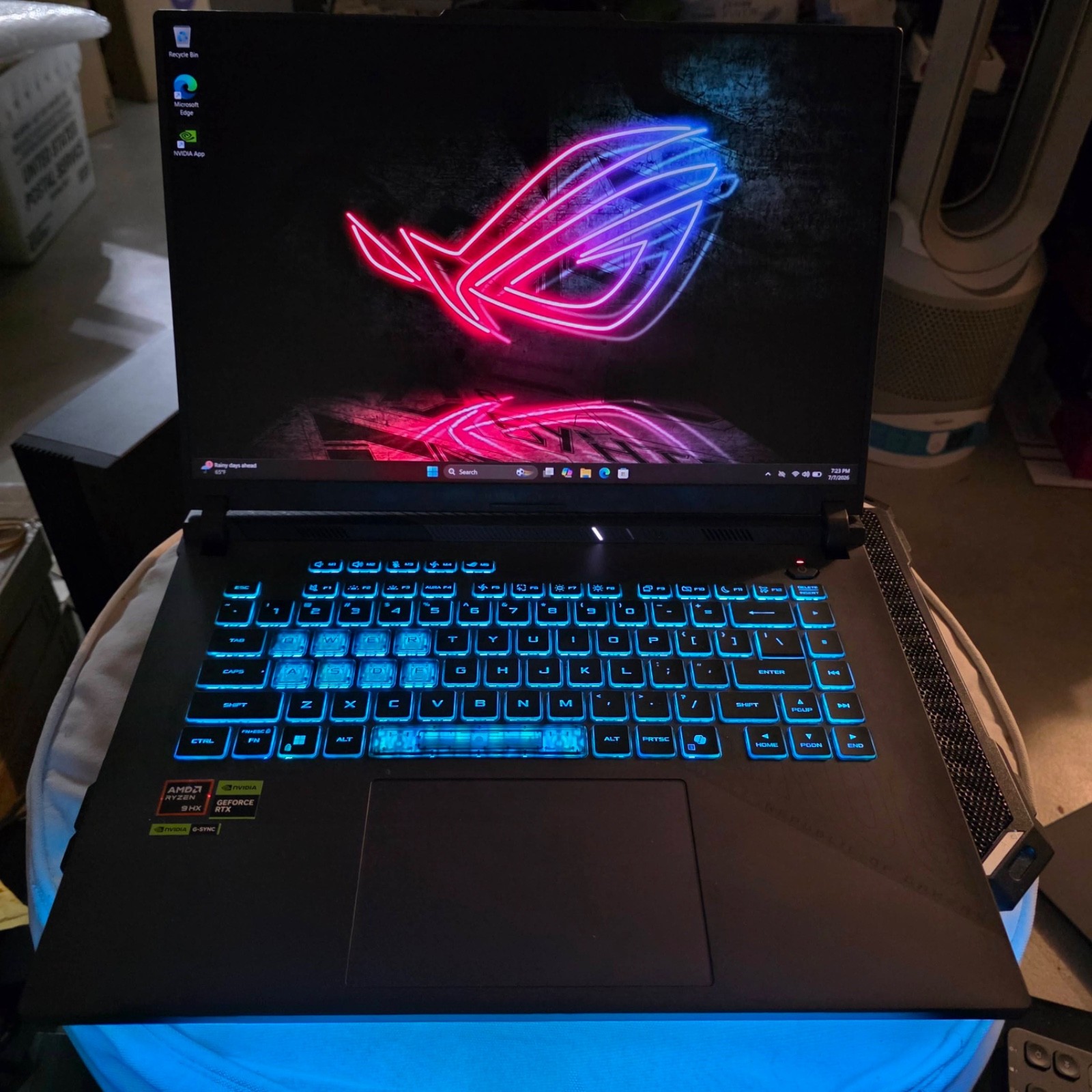 ASUS ROG Strix G16 FHD+ 165Hz Ryzen 9 8940HX 32GB 1TB RTX 5070Ti 140W 12GB WNTY