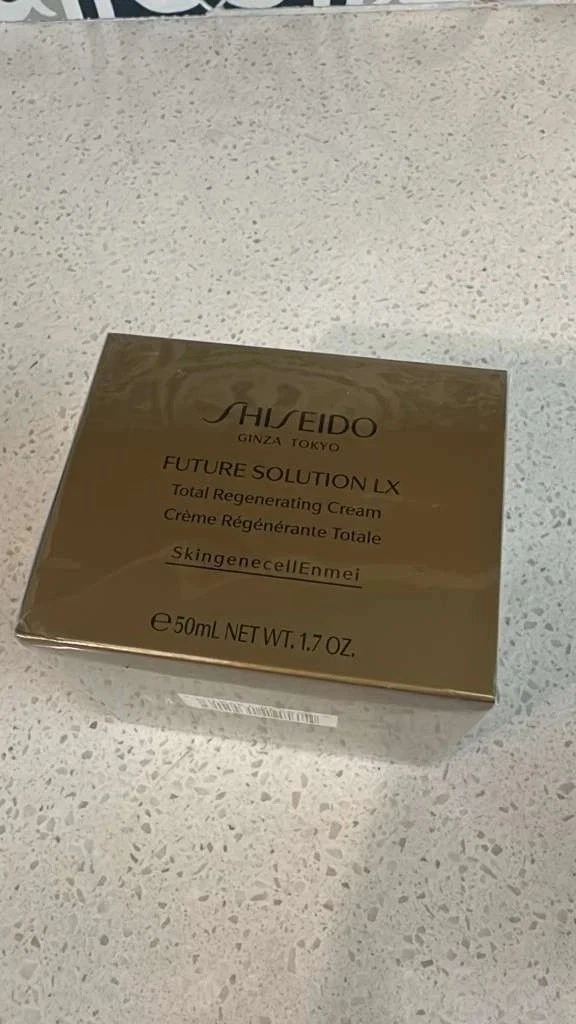 Shiseido Future Solution LX Total Regenerating Cream 50 ml/1.7 oz.New&Sealed