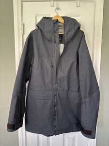Saga Outerwear | eBay