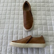 Taos Shoes Womens 9.5 Twin Gore Lux Leather Slip On Casual Comfort Minimalist