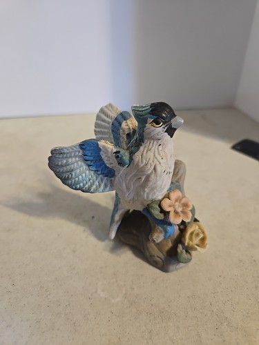 Vintage Blue Jay Bird on Tree Trunk Figurine Multi Color Flowers