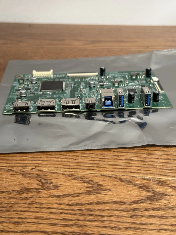 DELL U2419H MONITOR MAIN BOARD Interface board L7140-1 748.A2L03.0011 - Image 3 of 4