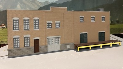 Walthers Cornerstone HO Scale Kit 933-3193 Arrowhead Ale- Built And Ready