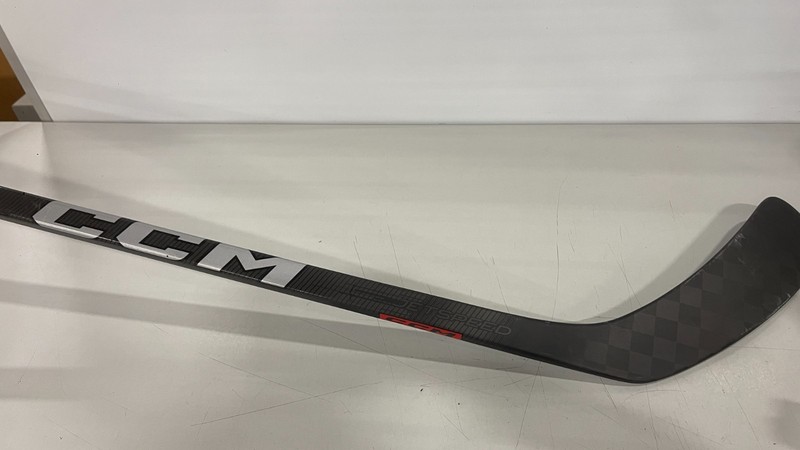 CCM JetSpeed Ft670 Grip Intermediate Hockey Stick