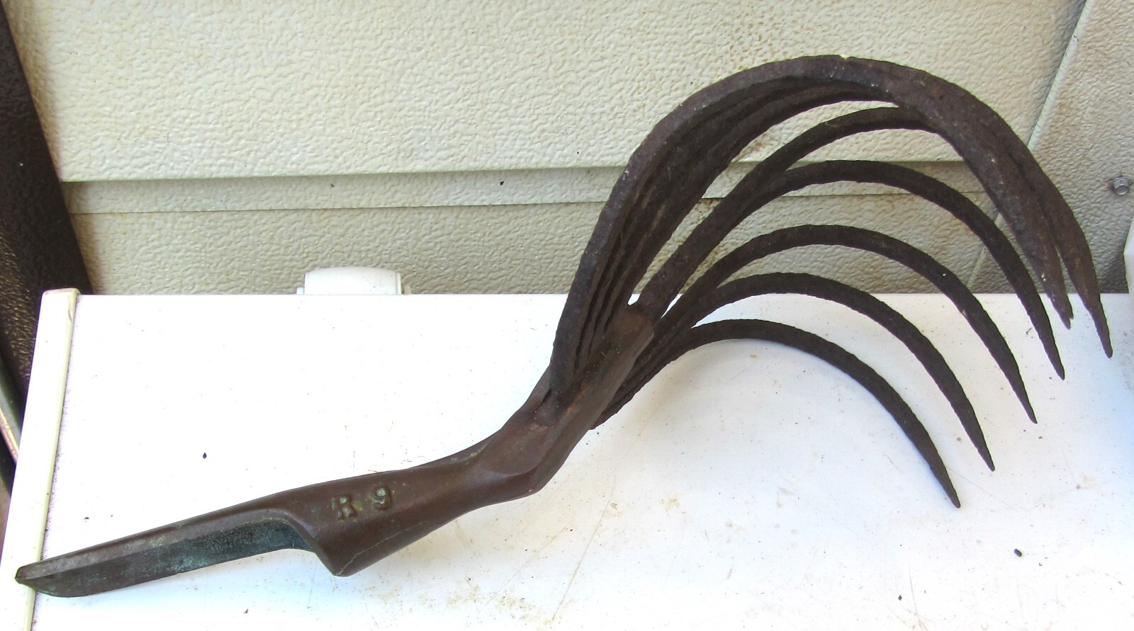 Vtg Cast Bronze Iron Quahog Clam Rake Eagle Claw by " IDEAL