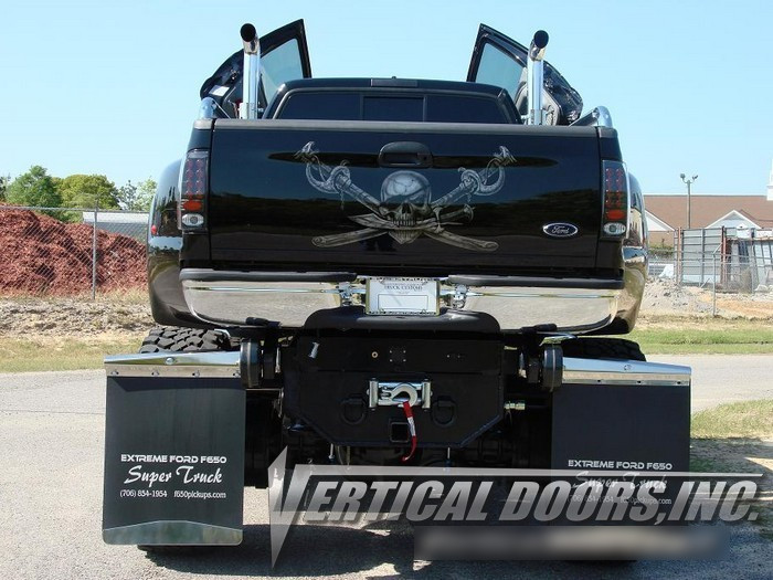 Vertical Doors Inc. Bolt-On Lambo Kit for Ford F-650 06-10